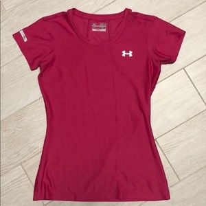 NWOT Fitted Under Armour shirt